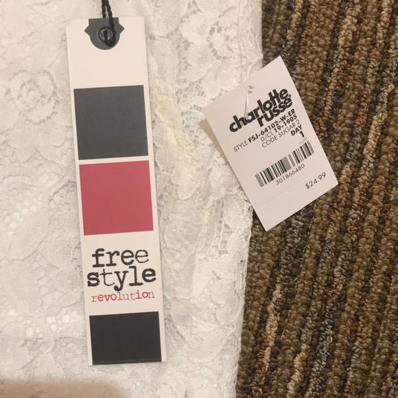 Charlotte Russe white lace shorts! - Picture 4 of 4